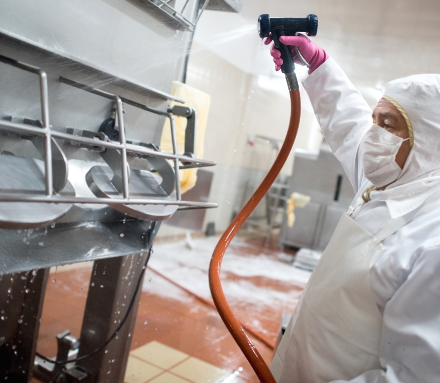 equipment cleaning services for food manufacturers